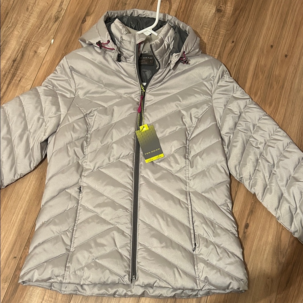 Tek Gear Women's Silver Puffer Jacket